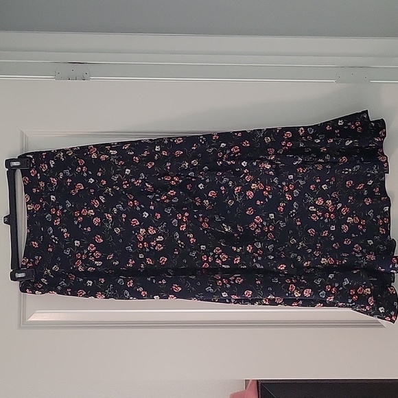 Flowered skirt - Picture 1 of 1